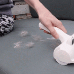 PERIE ROLLY PENTRU STRÂNGEREA PĂRULUI DE PISICI ȘI CĂȚEI